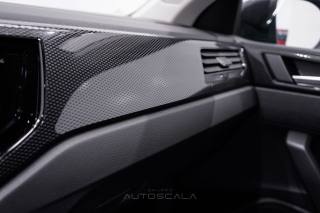 VOLKSWAGEN Taigo usata, con Touch screen