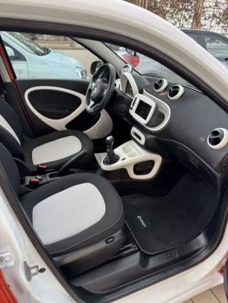 SMART ForFour usata, con USB