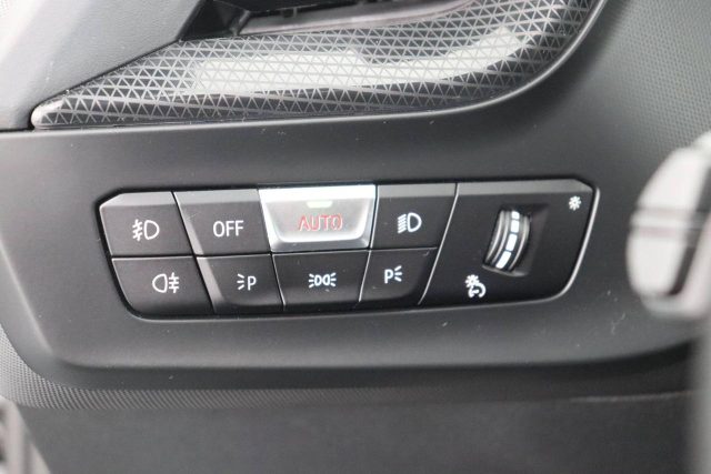 BMW 118 usata, con Controllo automatico clima