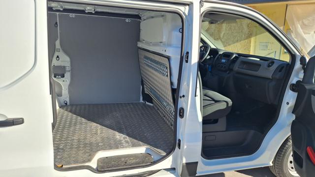 RENAULT Trafic usata 19