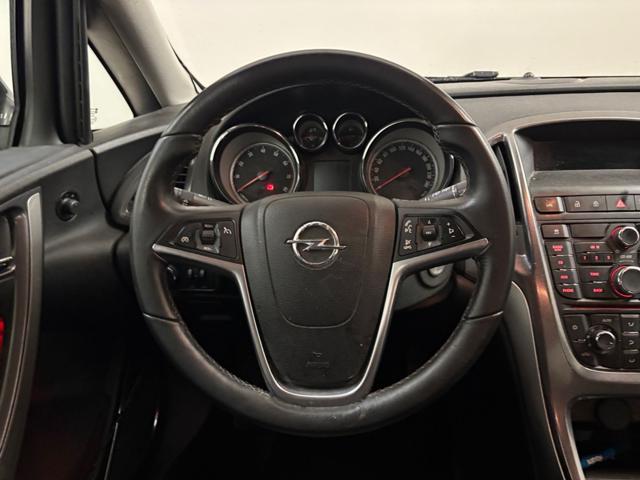 OPEL Astra usata, con Autoradio