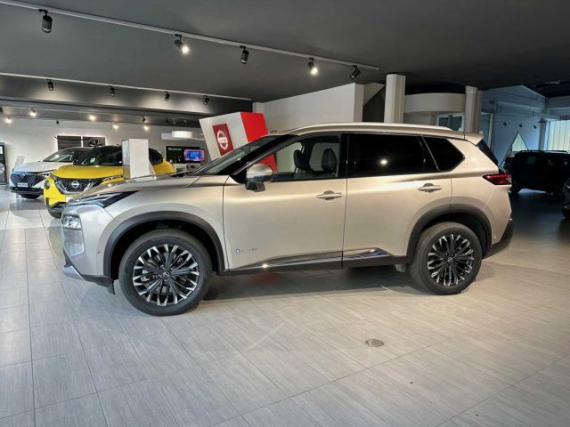 NISSAN X-Trail usata, con Airbag