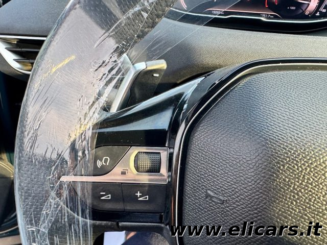 PEUGEOT 5008 usata, con Sensore di pioggia