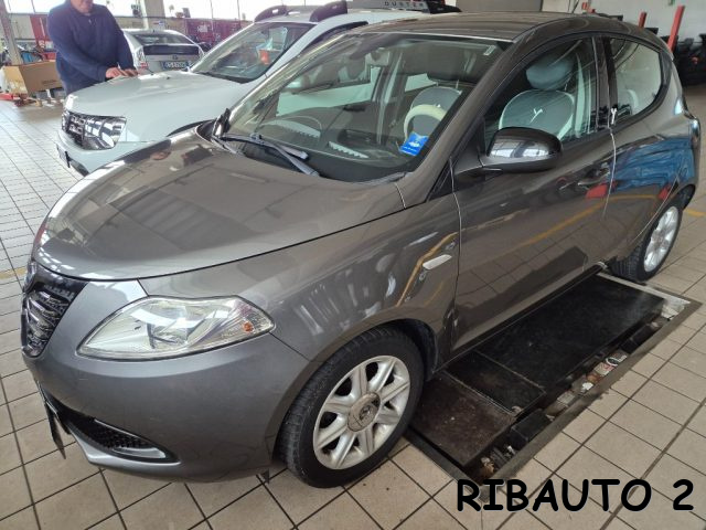 LANCIA Ypsilon usata, con Airbag posteriore