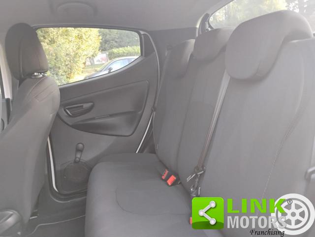 LANCIA Ypsilon usata, con Specchietti laterali elettrici