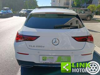 MERCEDES-BENZ CLA 200 usata, con Controllo automatico clima