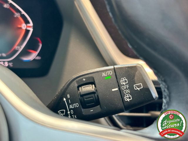 BMW 116 usata, con Fari LED