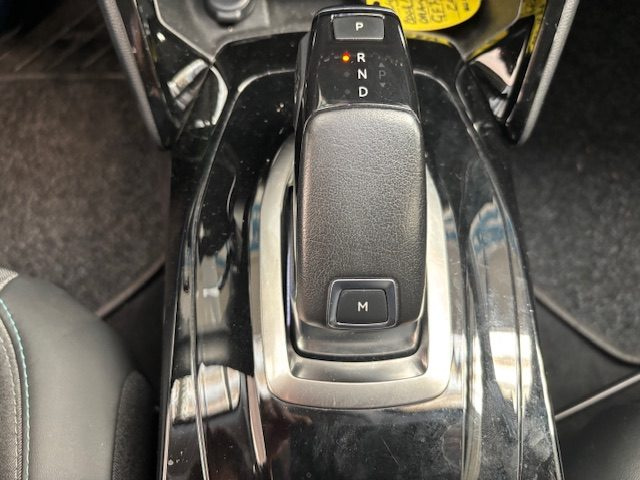 PEUGEOT 2008 usata, con Fari LED