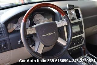 CHRYSLER 300C usata, con USB
