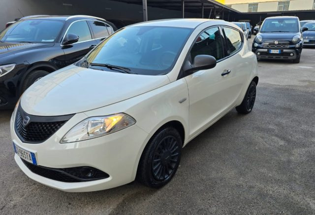 LANCIA Ypsilon usata, con Airbag Passeggero