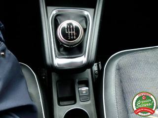 RENAULT Captur usata, con USB