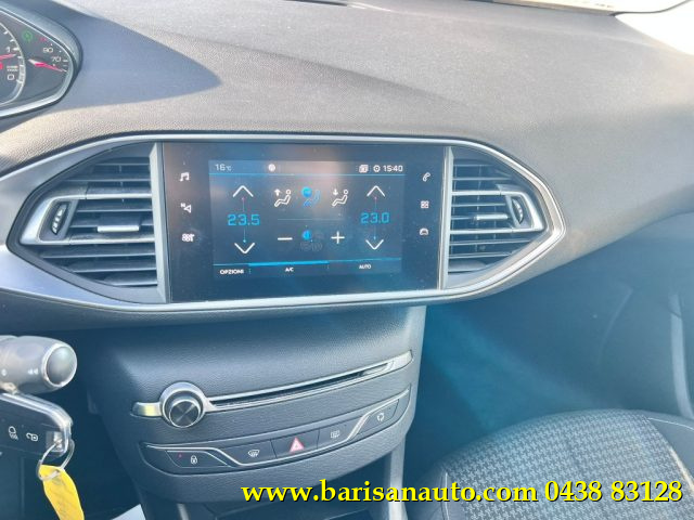 PEUGEOT 308 usata, con Controllo automatico clima