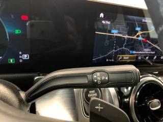 MERCEDES-BENZ GLB 180 usata, con Sensori di parcheggio anteriori
