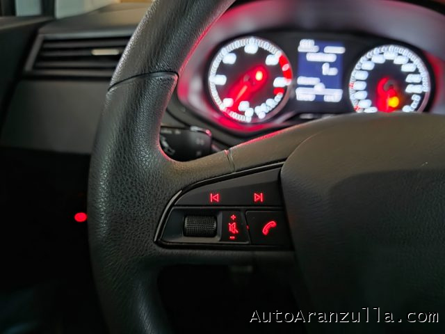 SEAT Arona usata, con Specchietti laterali elettrici