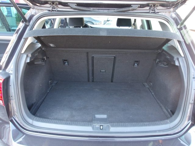 VOLKSWAGEN Golf usata 18