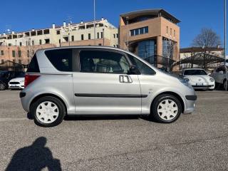 PEUGEOT 1007 usata, con Airbag Passeggero