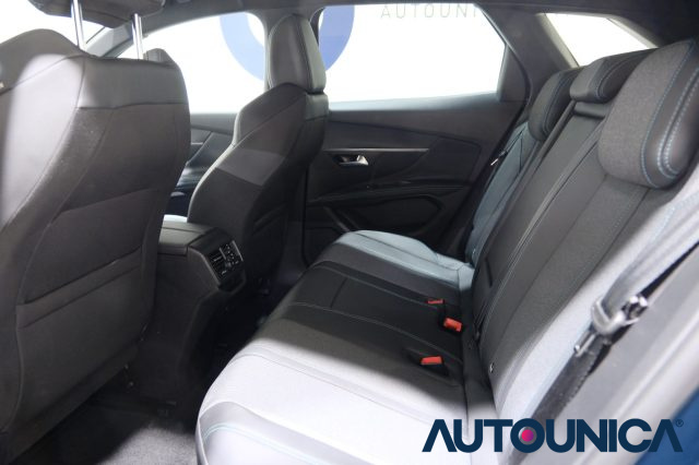 PEUGEOT 3008 usata, con Luci diurne