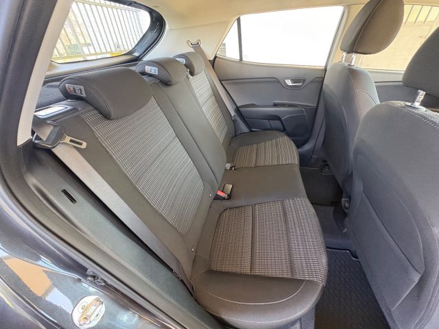 KIA Stonic usata, con Controllo automatico clima