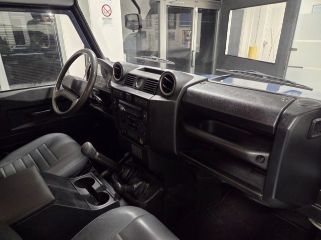 LAND ROVER Defender usata, con Chiusura centralizzata telecomandata