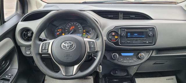 TOYOTA Yaris usata, con Fendinebbia