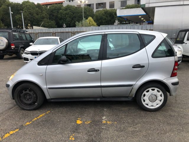 MERCEDES-BENZ A 170 usata, con Climatizzatore