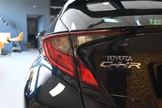 TOYOTA C-HR usata 15