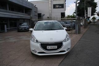 PEUGEOT 208 usata, con Autoradio