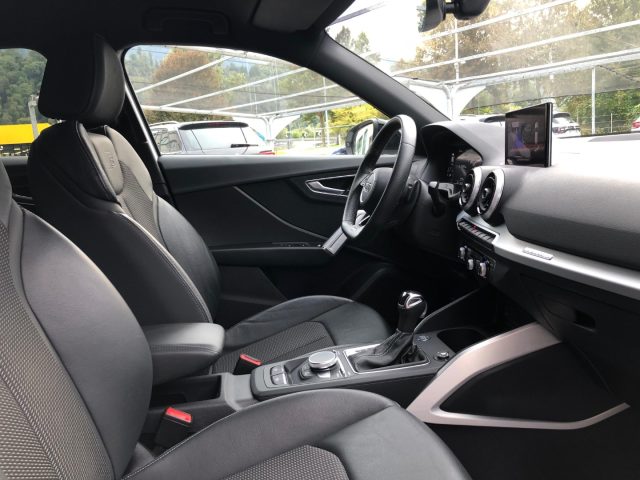 AUDI Q2 usata, con Airbag testa
