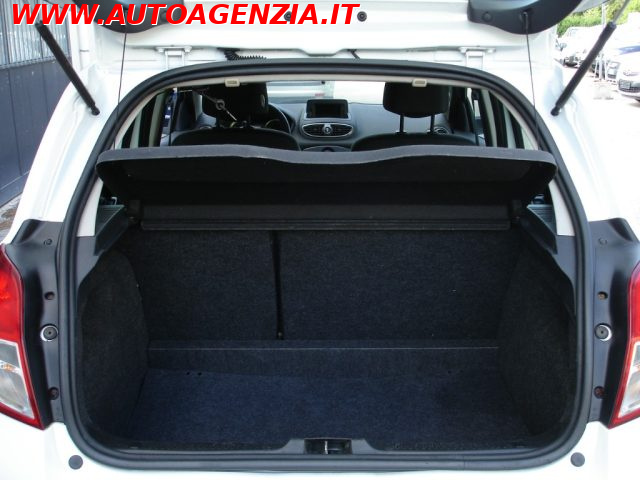 RENAULT Clio usata 14