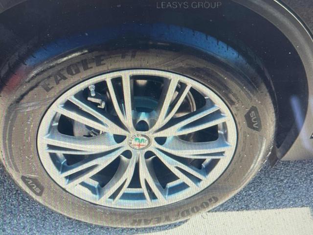 ALFA ROMEO Stelvio usata, con Cerchi in lega