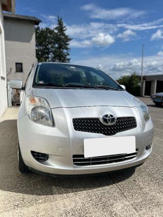 TOYOTA Yaris 1.0 5 porte