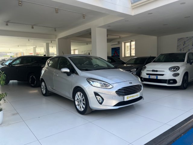 FORD Fiesta usata, con Boardcomputer
