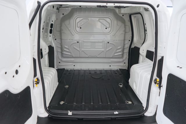 FIAT Fiorino usata 33