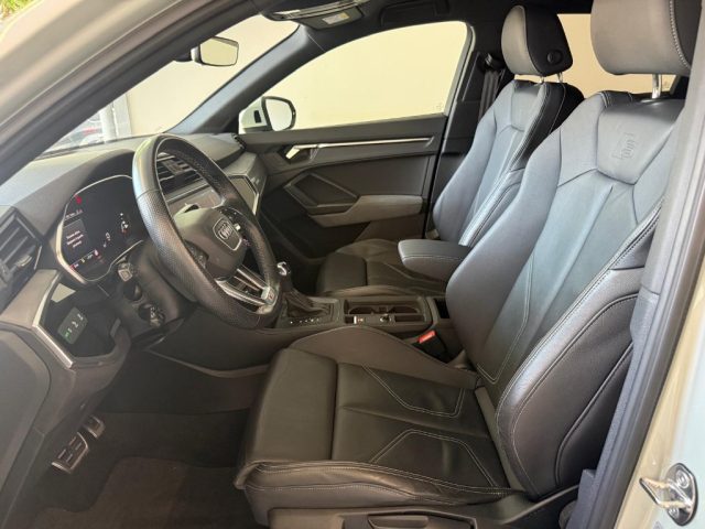 AUDI Q3 usata, con Sensori di parcheggio posteriori