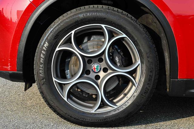ALFA ROMEO Stelvio usata, con Controllo automatico clima