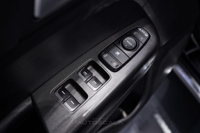 KIA Sportage usata, con Controllo automatico clima