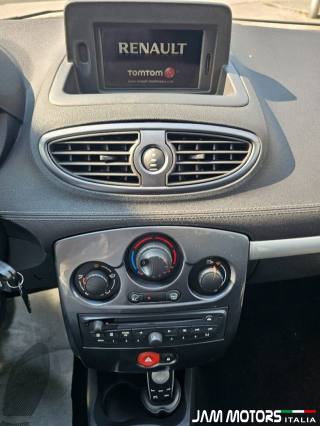 RENAULT Clio usata, con Specchietti laterali elettrici