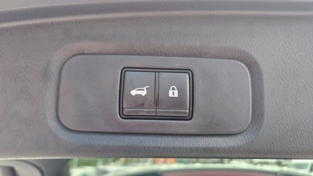 NISSAN Qashqai usata, con Sistema di navigazione