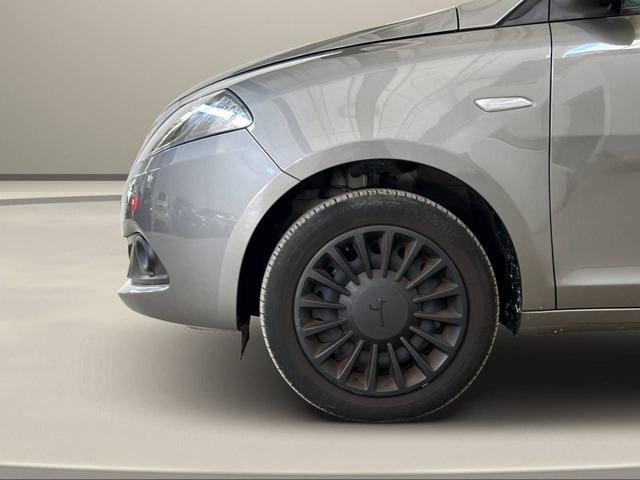 LANCIA Ypsilon usata 34