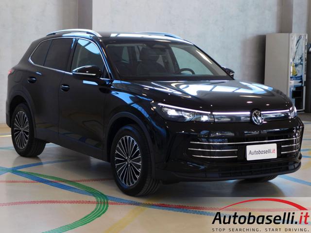 VOLKSWAGEN Tiguan usata, con Fendinebbia
