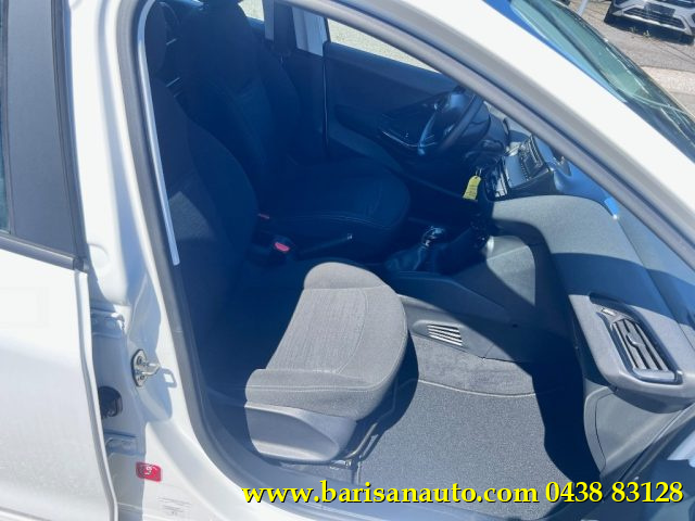 PEUGEOT 208 usata, con Autoradio