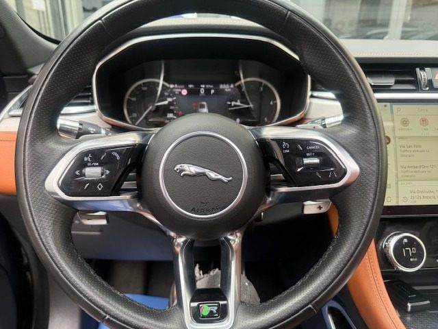 JAGUAR F-Pace usata, con Sistema di navigazione