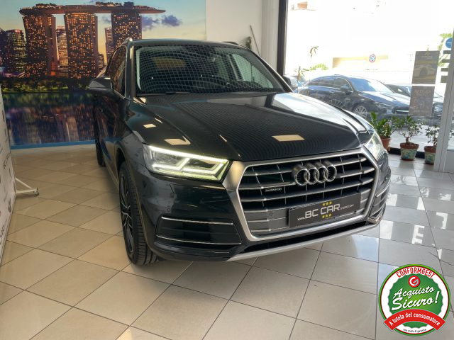 AUDI Q5 usata, con Volante in pelle