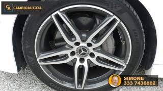 MERCEDES-BENZ E 220 usata, con Park Distance Control