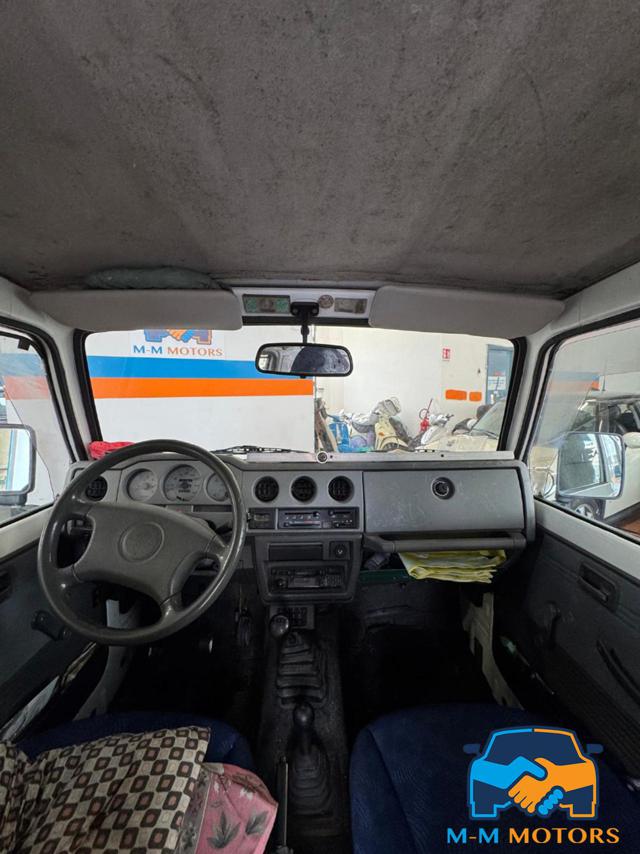 SUZUKI Samurai usata 14