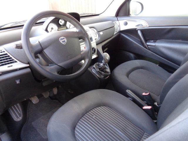 LANCIA Ypsilon usata, con Boardcomputer