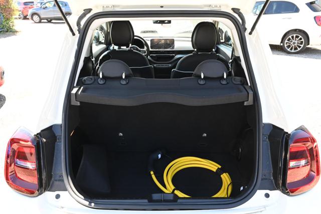 FIAT 500e usata, con Climatizzatore