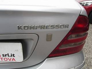 MERCEDES-BENZ C 200 usata 59