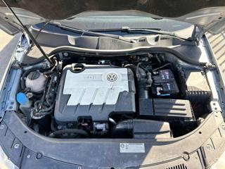 VOLKSWAGEN Passat usata, con Fendinebbia