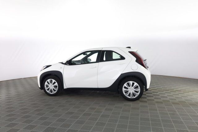 TOYOTA Aygo X usata 5